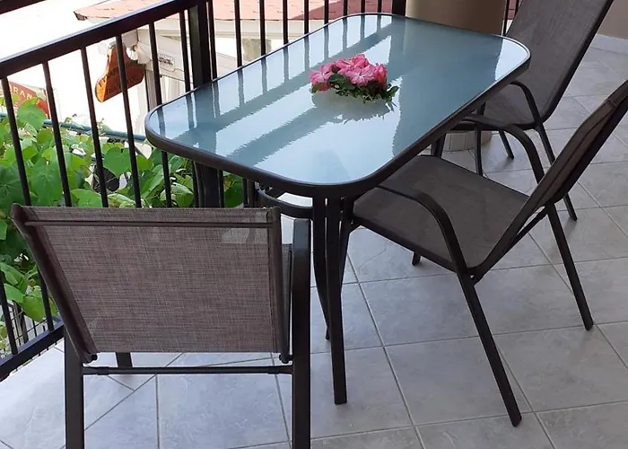 Semesterbostad La Vigna By The Sea